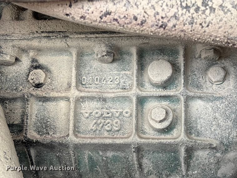 image for item FG0380 2001 Volvo L150D wheel loader