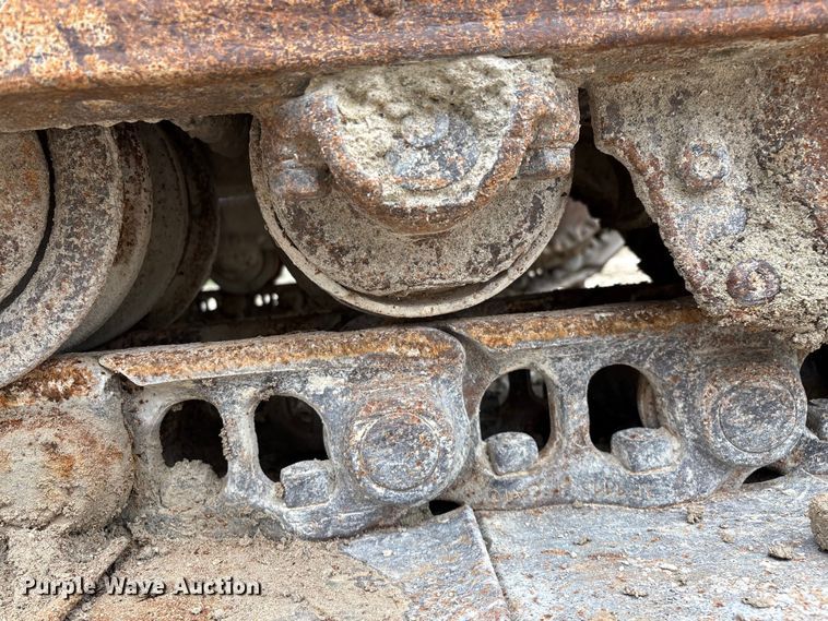 image for item FG0381 1977 Caterpillar D6D dozer
