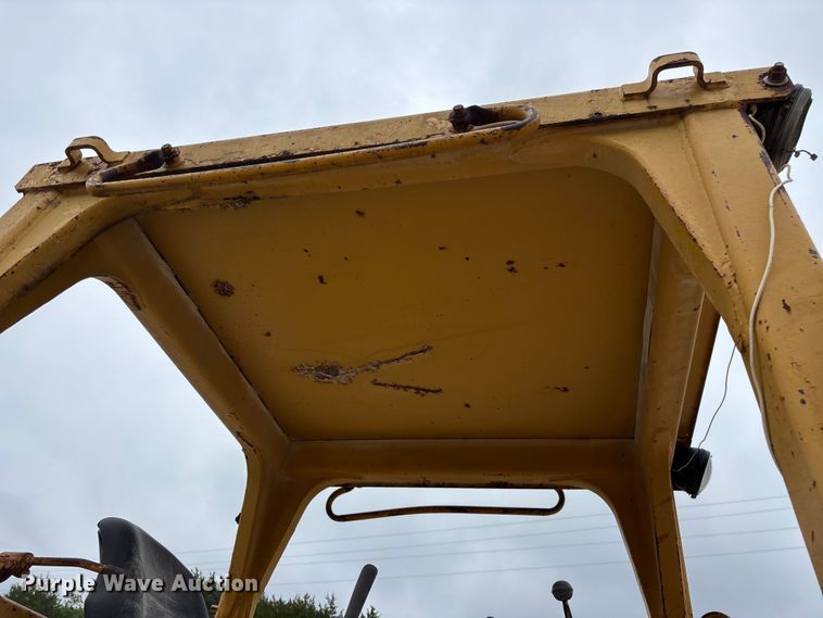image for item FG0381 1977 Caterpillar D6D dozer