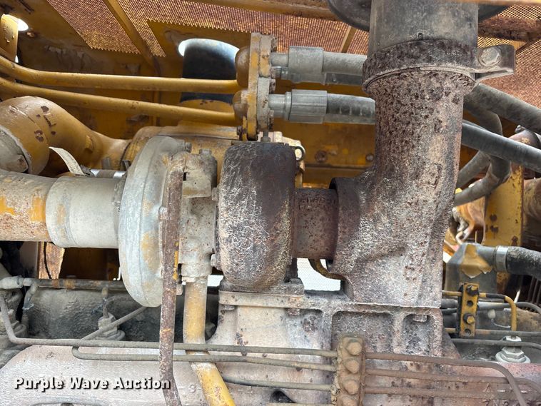 image for item FG0381 1977 Caterpillar D6D dozer