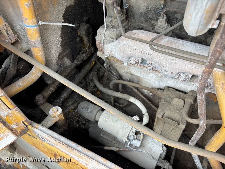 image for item FG0381 1977 Caterpillar D6D dozer