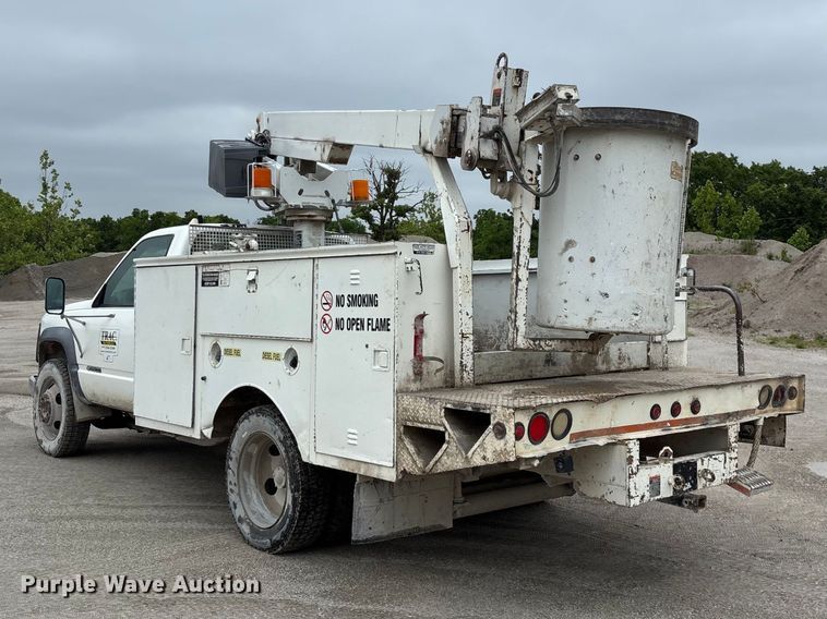 image for item FG0382 1996 Chevrolet C3500 bucket truck