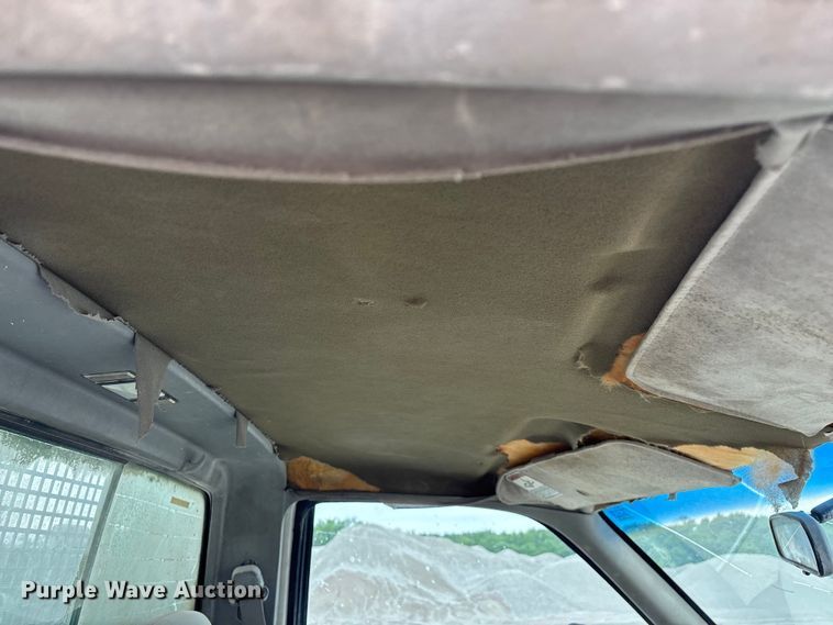 image for item FG0382 1996 Chevrolet C3500 bucket truck