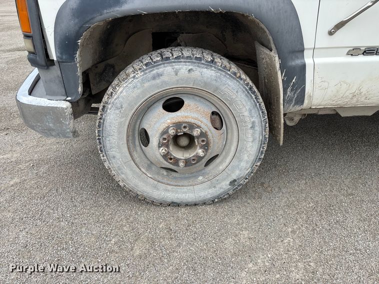 image for item FG0382 1996 Chevrolet C3500 bucket truck