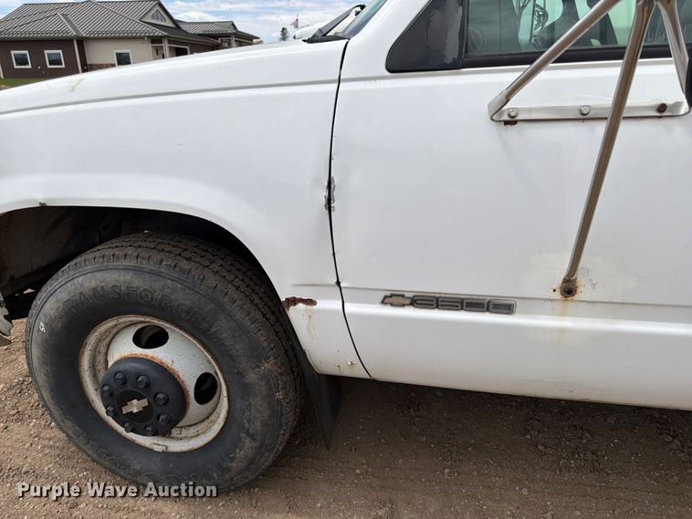image for item FK0160 1998 Chevrolet C3500 utility / service truck