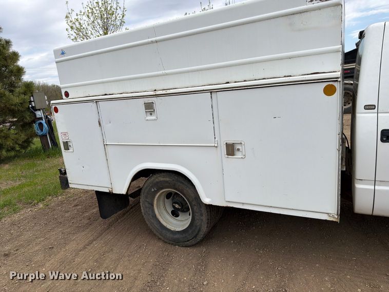 image for item FK0160 1998 Chevrolet C3500 utility / service truck