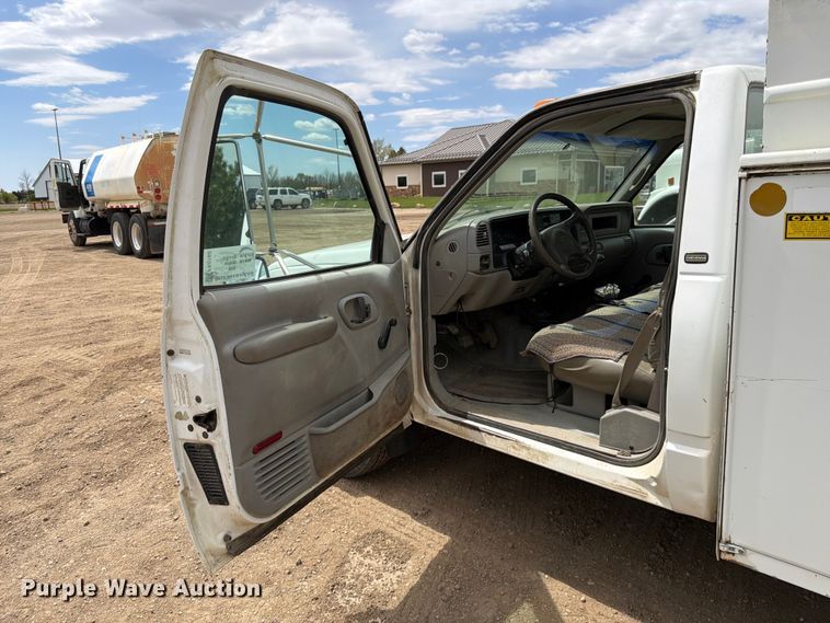 image for item FK0160 1998 Chevrolet C3500 utility / service truck