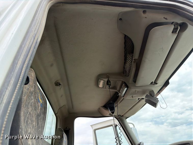 image for item FK0161 2009 International 7400 water truck