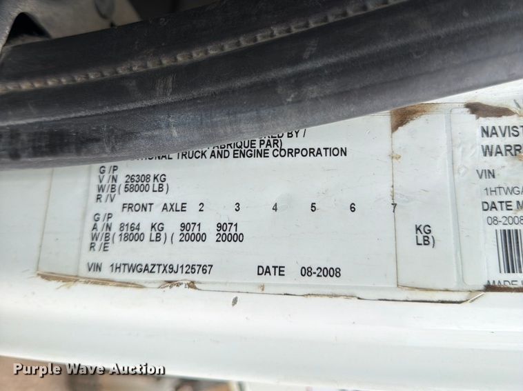 image for item FK0161 2009 International 7400 water truck