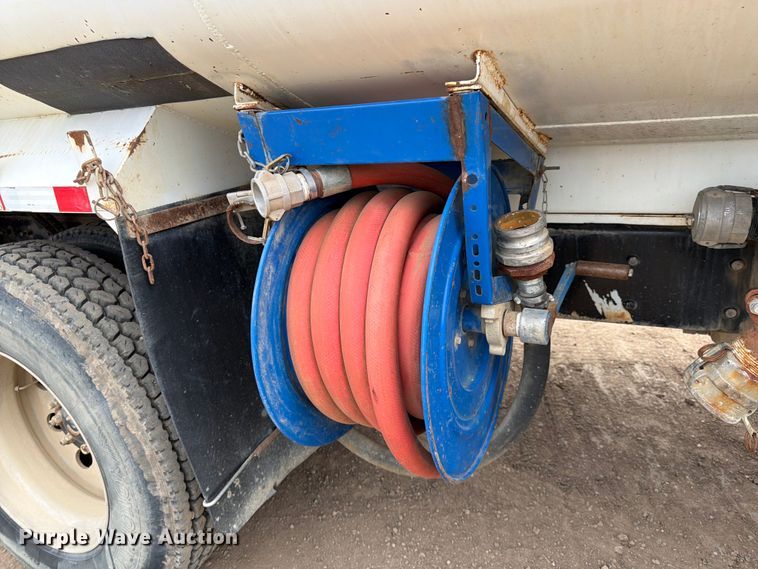 image for item FK0163 2008 International 7400SBA water truck