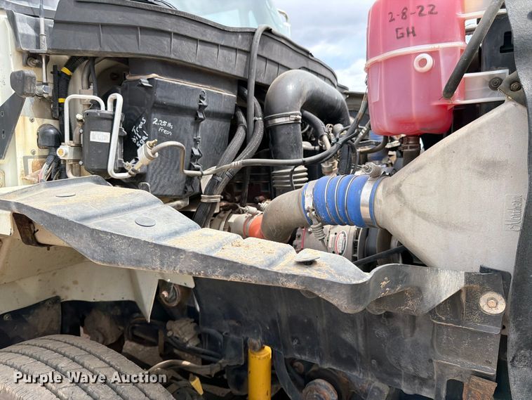 image for item FK0163 2008 International 7400SBA water truck