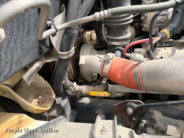 image for item FK0163 2008 International 7400SBA water truck