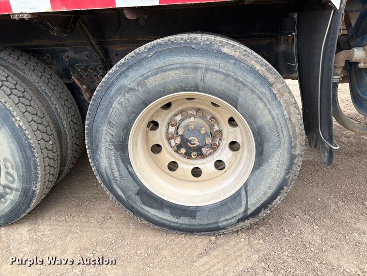 image for item FK0163 2008 International 7400SBA water truck