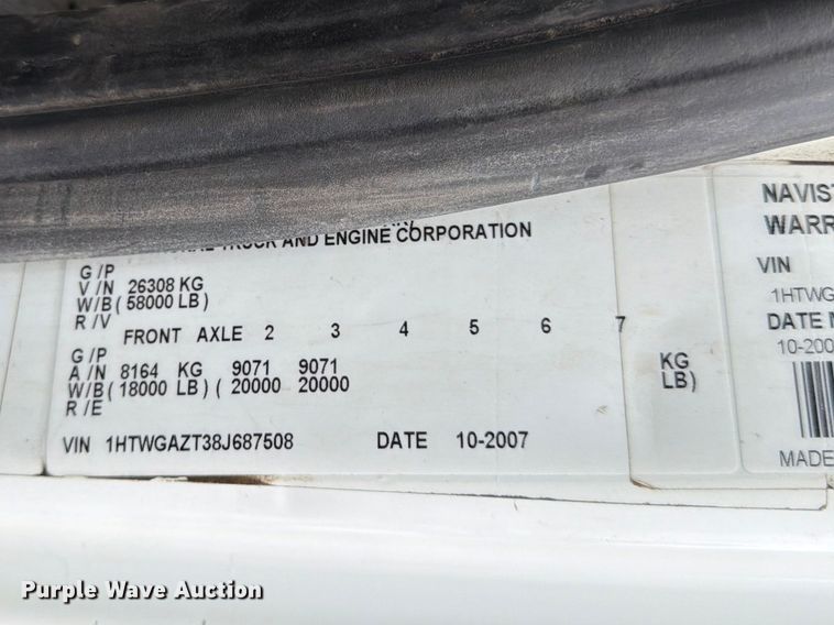 image for item FK0163 2008 International 7400SBA water truck