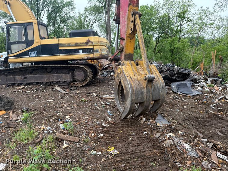image for item FK0170 Kobelco excavator