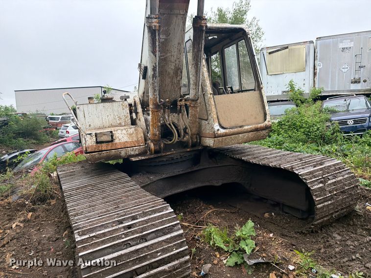 image for item FK0170 Kobelco excavator