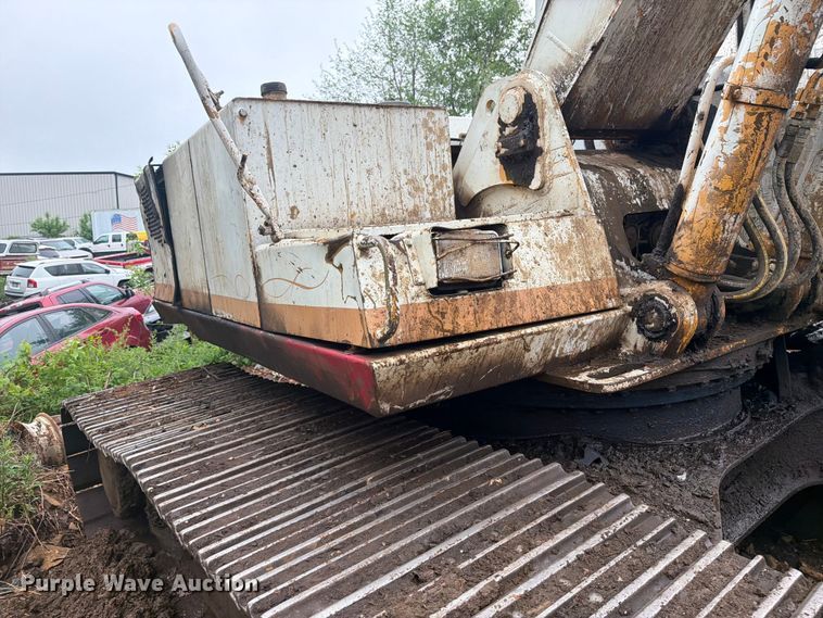 image for item FK0170 Kobelco excavator
