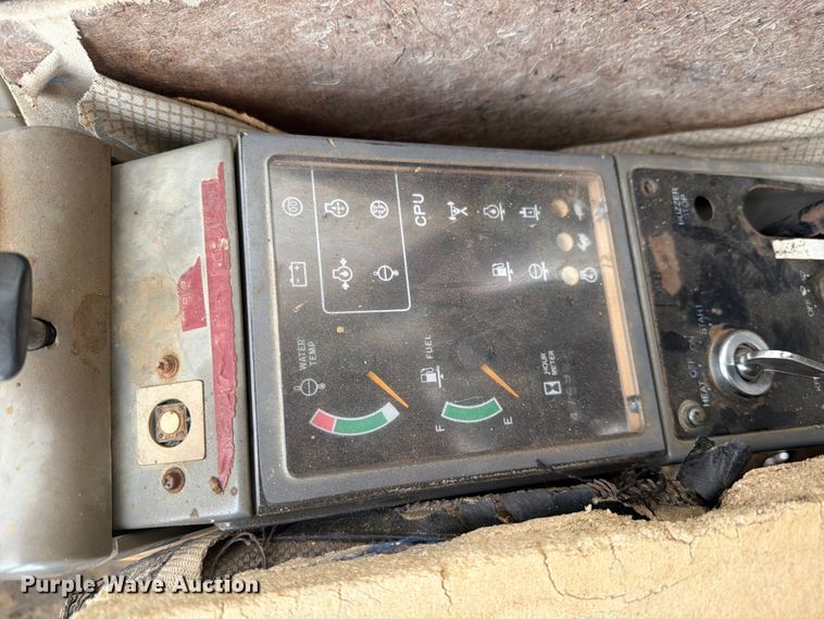 image for item FK0170 Kobelco excavator