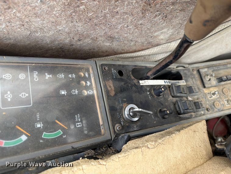 image for item FK0170 Kobelco excavator