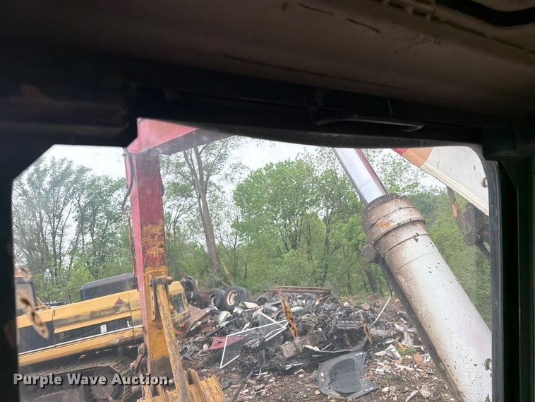 image for item FK0170 Kobelco excavator