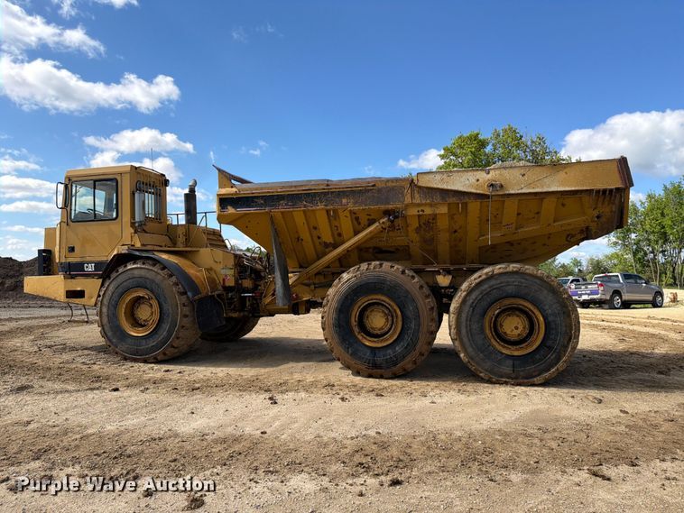 image for item FK0179 1991 Caterpillar D400D articulated haul truck
