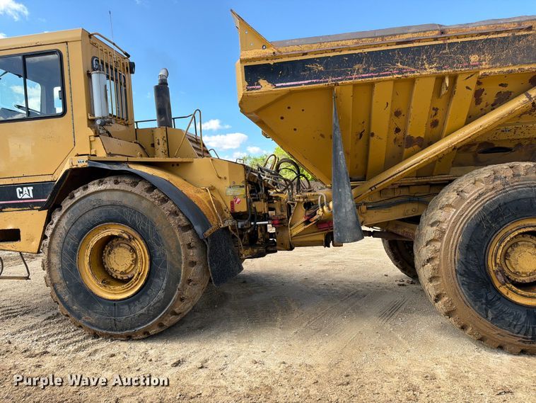 image for item FK0179 1991 Caterpillar D400D articulated haul truck
