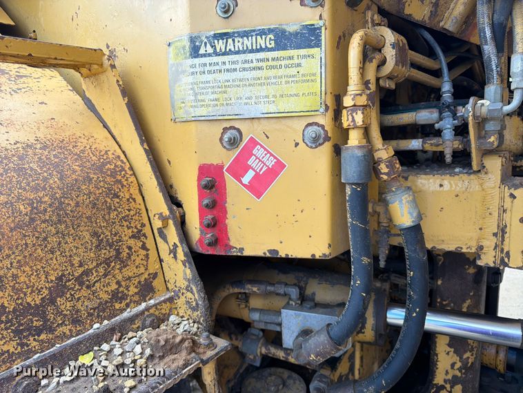 image for item FK0179 1991 Caterpillar D400D articulated haul truck
