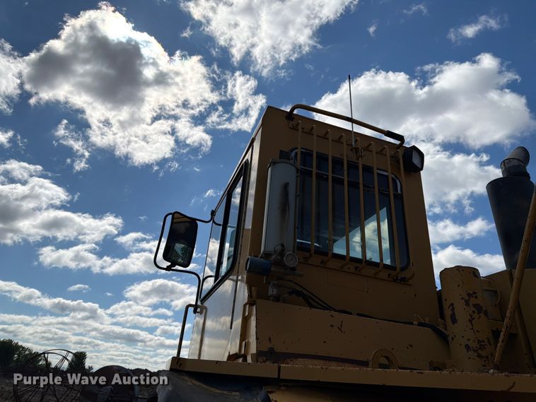 image for item FK0179 1991 Caterpillar D400D articulated haul truck