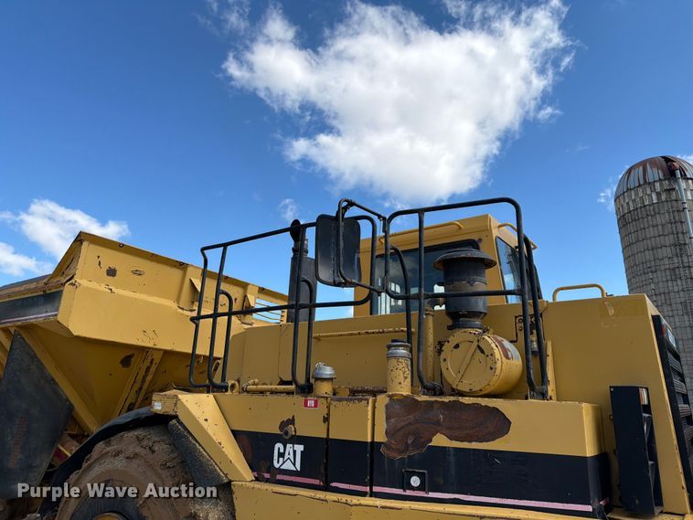 image for item FK0179 1991 Caterpillar D400D articulated haul truck