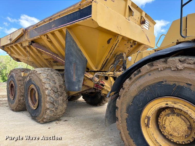 image for item FK0179 1991 Caterpillar D400D articulated haul truck