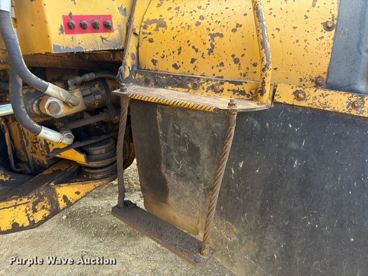 image for item FK0179 1991 Caterpillar D400D articulated haul truck