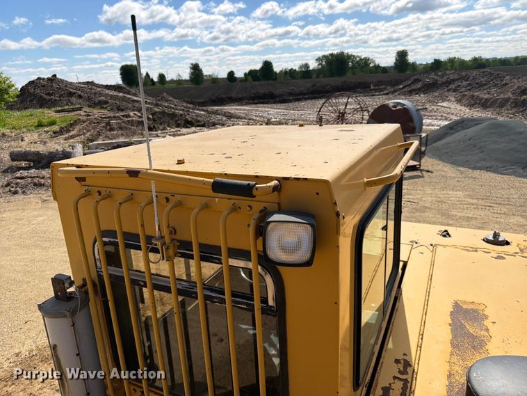 image for item FK0179 1991 Caterpillar D400D articulated haul truck