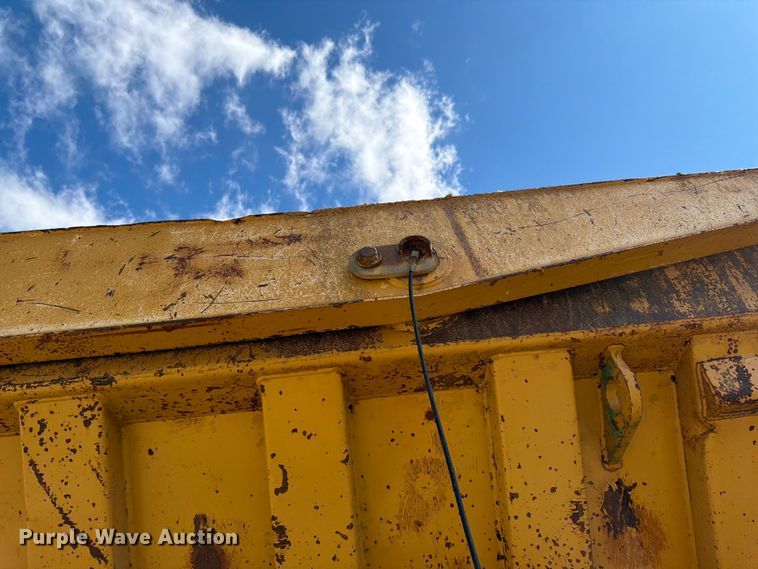 image for item FK0179 1991 Caterpillar D400D articulated haul truck