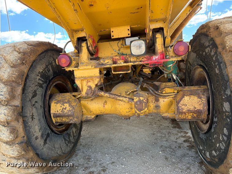 image for item FK0179 1991 Caterpillar D400D articulated haul truck