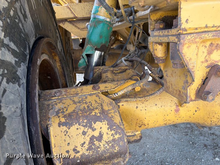 image for item FK0179 1991 Caterpillar D400D articulated haul truck