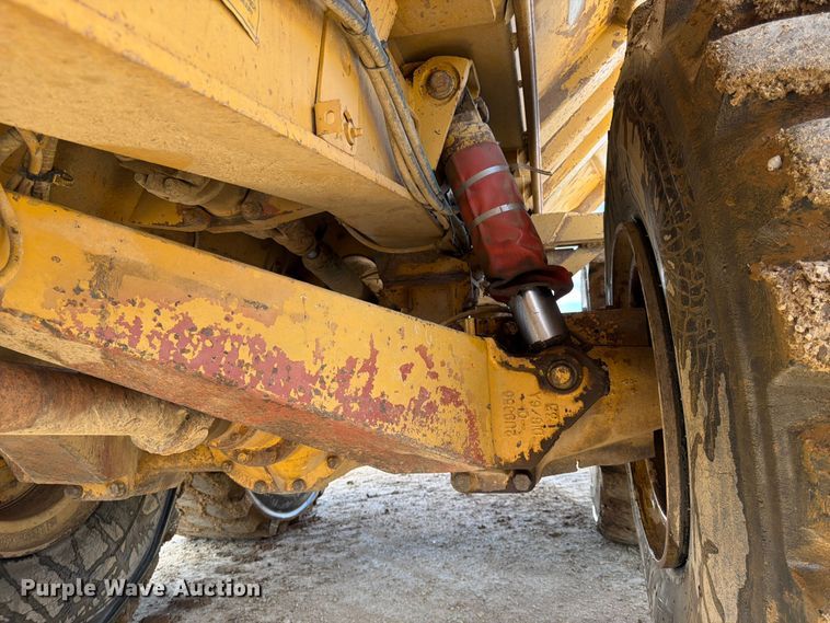 image for item FK0179 1991 Caterpillar D400D articulated haul truck