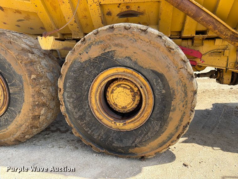 image for item FK0179 1991 Caterpillar D400D articulated haul truck