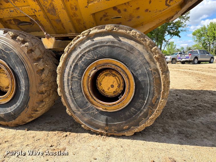 image for item FK0179 1991 Caterpillar D400D articulated haul truck