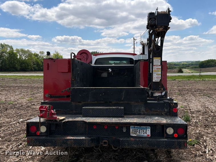 image for item FK0180 2006 Chevrolet C5500 utility / service truck