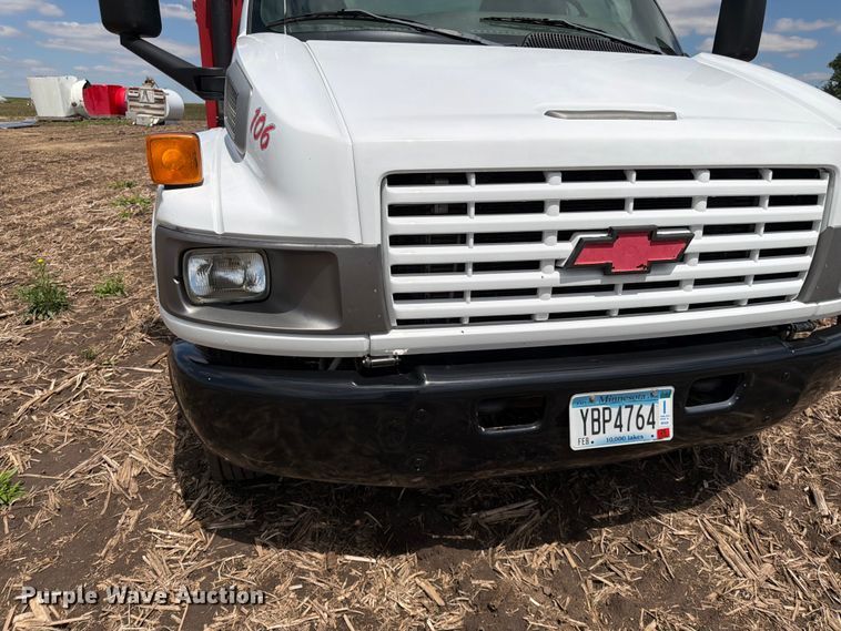 image for item FK0180 2006 Chevrolet C5500 utility / service truck