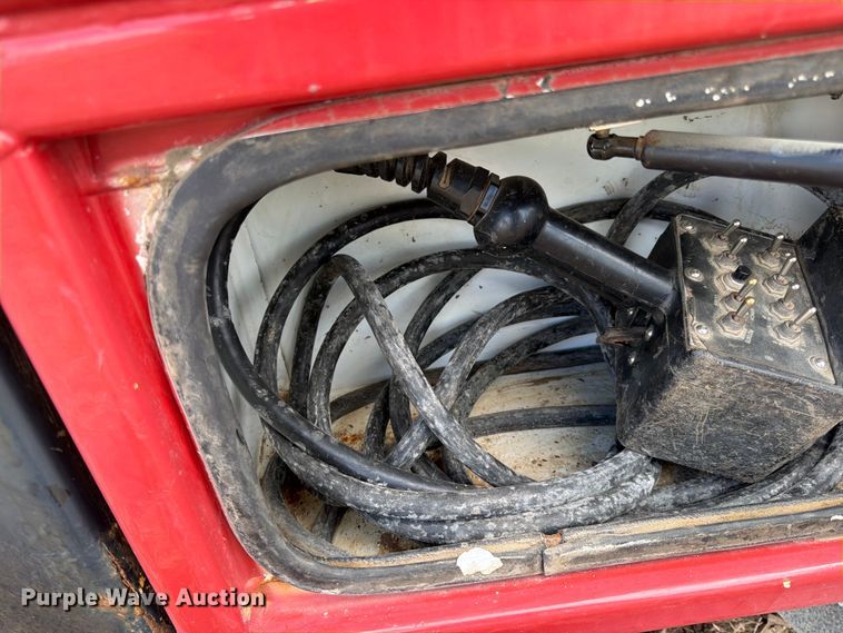 image for item FK0180 2006 Chevrolet C5500 utility / service truck