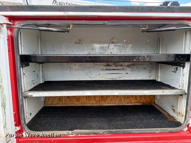 image for item FK0180 2006 Chevrolet C5500 utility / service truck