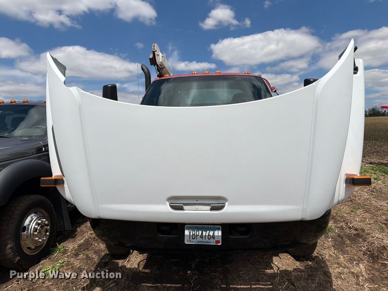 image for item FK0180 2006 Chevrolet C5500 utility / service truck
