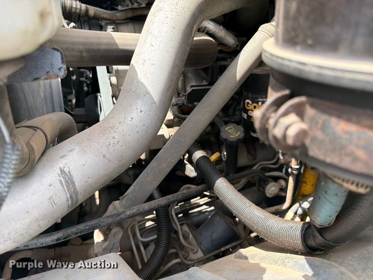 image for item FK0180 2006 Chevrolet C5500 utility / service truck