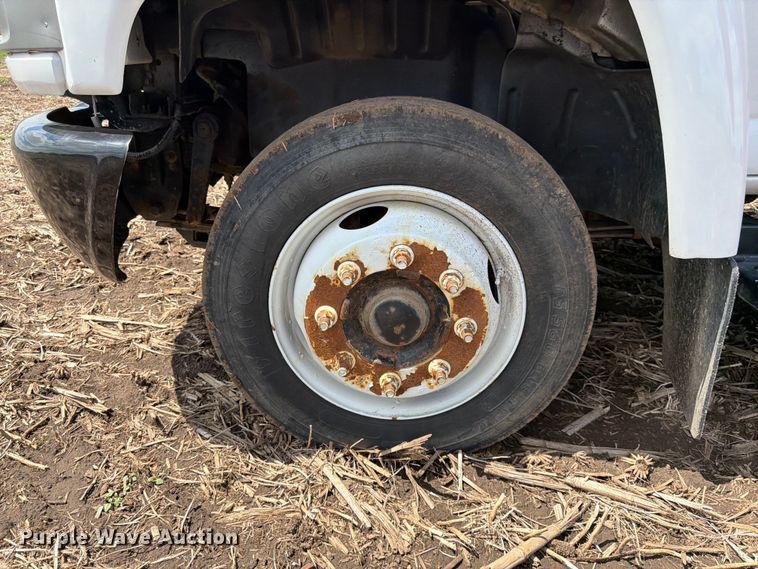 image for item FK0180 2006 Chevrolet C5500 utility / service truck