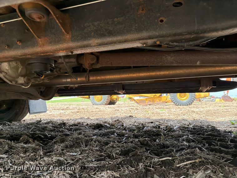image for item FK0182 2012 Ford F450 Super Duty Crew Cab flatbed truck