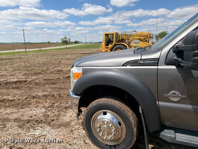 image for item FK0182 2012 Ford F450 Super Duty Crew Cab flatbed truck