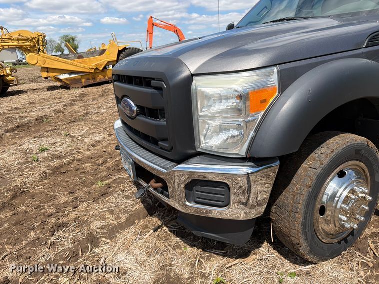 image for item FK0182 2012 Ford F450 Super Duty Crew Cab flatbed truck
