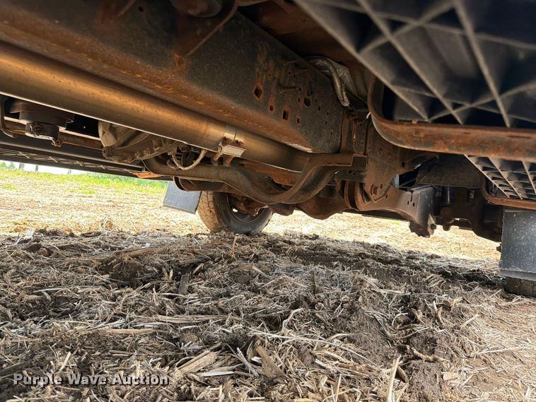 image for item FK0182 2012 Ford F450 Super Duty Crew Cab flatbed truck