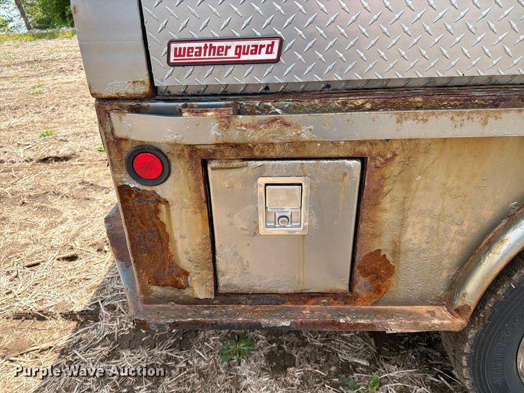 image for item FK0182 2012 Ford F450 Super Duty Crew Cab flatbed truck